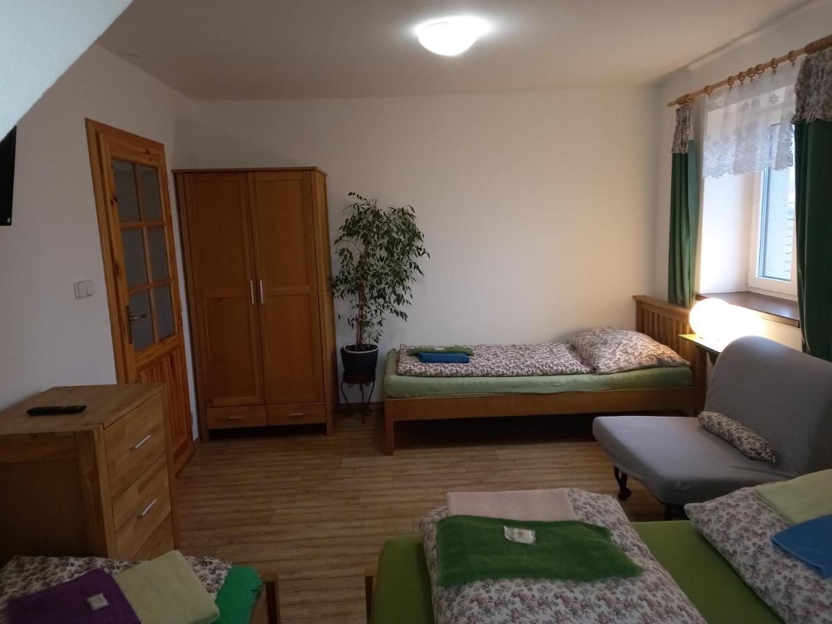 Penzion Domanín Třeboň Esterno foto